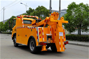 知春路高速路拖车费