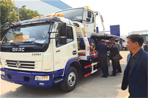 知春路汽车道路救援拖车价格